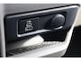 Volkswagen e-Transporter 32 L2H1 Bulli 64 kWh 286PK / 210kW, Achteruitrijcamera (Area View), LED Matrix IQ.Light, verwarmbare voorstoelen, Apple Carplay & Android Auto, achteruitrijcamera, adaptive cruise control met Stop & Go, navigatie, dynamische grootlichtassistent, volledig digitaal instrumentenpaneel, Keyless Enrty & Start, verwarmbare voorruit, alarm klasse III, elektrische schuifdeur rechts met sluithulp, trekhaak, dodehoekdetectie met correctie (Side Assist), warmtepomp, passagiersstoel, 16'' LMV 'Montreal'