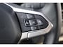 Volkswagen e-Transporter 32 L2H1 Bulli 64 kWh 286PK / 210kW, Achteruitrijcamera (Area View), LED Matrix IQ.Light, verwarmbare voorstoelen, Apple Carplay & Android Auto, achteruitrijcamera, adaptive cruise control met Stop & Go, navigatie, dynamische grootlichtassistent, volledig digitaal instrumentenpaneel, Keyless Enrty & Start, verwarmbare voorruit, alarm klasse III, elektrische schuifdeur rechts met sluithulp, trekhaak, dodehoekdetectie met correctie (Side Assist), warmtepomp, passagiersstoel, 16'' LMV 'Montreal'