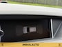 BMW X1 SDrive18i|Pano|Sportstoelen|Stoelverwarming|Trekhaak