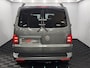 Volkswagen Transporter 2.0 TDI L2H1 DC Highline Leder, Navi, Parkeersensoren, Cruise control, Schuifdak, Stoelverwarming, Apple carplay