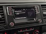 Volkswagen Transporter 2.0 TDI L2H1 DC Highline Leder, Navi, Parkeersensoren, Cruise control, Schuifdak, Stoelverwarming, Apple carplay