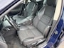 Volvo V70 2.4 Edition II ECC Audio/CD Electric pakket LMV 16" Cruisecontrol Leder/Stof ESP Colorpakket TCS ABS Trekhaak Nw Apk!
