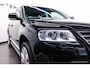 Volkswagen Touareg 6.0 W12 Executive Btw auto, Fiscale waarde € 8.000,- (€ 27.231.40 Ex B.T.W) DEALER AUTO Dealer auto