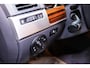 Volkswagen Touareg 6.0 W12 Executive Btw auto, Fiscale waarde € 8.000,- (€ 27.231.40 Ex B.T.W) DEALER AUTO Dealer auto