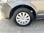 Volkswagen Transporter 2.0 TDI L2H1 DC Btw en Bpm vrij!! DSG Automaat Airco Cruise controle trekhaak 2500kg trekgewicht Telefoonverbinding Parkeersensoren achter 5-Persoons Euro 6 Bpm vrij voor particulier gebruik!!
