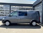 Volkswagen Transporter 2.0 TDI L2H1 DC Btw en Bpm vrij!! DSG Automaat Airco Cruise controle trekhaak 2500kg trekgewicht Telefoonverbinding Parkeersensoren achter 5-Persoons Euro 6 Bpm vrij voor particulier gebruik!!
