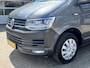 Volkswagen Transporter 2.0 TDI L2H1 DC Btw en Bpm vrij!! DSG Automaat Airco Cruise controle trekhaak 2500kg trekgewicht Telefoonverbinding Parkeersensoren achter 5-Persoons Euro 6 Bpm vrij voor particulier gebruik!!