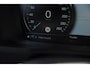 Volvo XC90 T8 390PK Automaat Recharge AWD Inscription / Adaptieve cruise control / BLIS / Parkeersensoren met 360 camera / stoel - en stuurwielverwarming / Standkachel / Trekhaak / Keyless entry / Harman Kardon audio / Elektrische stoelen