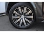 Volvo XC90 T8 390PK Automaat Recharge AWD Inscription / Adaptieve cruise control / BLIS / Parkeersensoren met 360 camera / stoel - en stuurwielverwarming / Standkachel / Trekhaak / Keyless entry / Harman Kardon audio / Elektrische stoelen