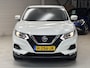 Nissan Qashqai 1.3 DIG-T Business Edition / Navigatie / Camera / Dealer Onderhouden / Trekhaak 1500 KG / Stoelverwarming /