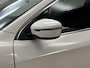 Nissan Qashqai 1.3 DIG-T Business Edition / Navigatie / Camera / Dealer Onderhouden / Trekhaak 1500 KG / Stoelverwarming /