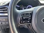 Kia Niro 1.6 GDi Hybrid DynamicLine + Navigatie, JBL Premium audio, Parkeersensoren voor + achter, Achteruitrij camera, Smart Key, Privacy glass, Achteruitrijcamera