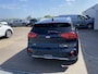 Kia Niro 1.6 GDi Hybrid DynamicLine + Navigatie, JBL Premium audio, Parkeersensoren voor + achter, Achteruitrij camera, Smart Key, Privacy glass, Achteruitrijcamera