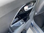 Kia Niro 1.6 GDi Hybrid DynamicLine + Navigatie, JBL Premium audio, Parkeersensoren voor + achter, Achteruitrij camera, Smart Key, Privacy glass, Achteruitrijcamera