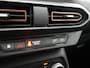 Dacia Sandero Stepway TCe 90 CVT Extreme - RIJKLAARPRIJS - Automaat - Achteruitrijcamera - Trekhaak