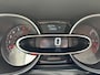 Renault Clio 0.9 TCe Intens / CLIMATE CONTROL / PARKEERSENOREN VOOR EN ACHTER + CAMERA / BLUETOOTH / CRUISE CONTROL / NAVIGATIE