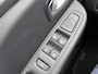 Renault Clio 0.9 TCe Intens / CLIMATE CONTROL / PARKEERSENOREN VOOR EN ACHTER + CAMERA / BLUETOOTH / CRUISE CONTROL / NAVIGATIE
