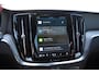 Volvo V60 T6 350PK Automaat AWD Plus Dark / Adaptieve cruise control / BLIS / 19” velgen / Parkeersensoren met camera / Elektrische achterklep / Adaptieve koplampen / Apple carplay / Elektrische stoelen / Harman Kardon Audio / Keyless entry / stoel - en stuurwielverwarming