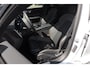 Volvo V60 T6 350PK Automaat AWD Plus Dark / Adaptieve cruise control / BLIS / 19” velgen / Parkeersensoren met camera / Elektrische achterklep / Adaptieve koplampen / Apple carplay / Elektrische stoelen / Harman Kardon Audio / Keyless entry / stoel - en stuurwielverwarming