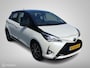 Toyota Yaris 5Drs 1.5 VVT-i 112 PK H6 Zwart Dak Camera Stoelverw DonkerGlas Clima Cruise Control
