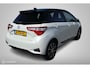 Toyota Yaris 5Drs 1.5 VVT-i 112 PK H6 Zwart Dak Camera Stoelverw DonkerGlas Clima Cruise Control