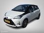 Toyota Yaris 5Drs 1.5 VVT-i 112 PK H6 Zwart Dak Camera Stoelverw DonkerGlas Clima Cruise Control