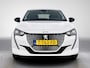 Peugeot e-208 EV Style 50 kWh 136pk | Navigatie | Climate Control | Cruise Control | Parkeersensoren | Apple Carplay / Android Auto | DAB+ radio | Bluetooth | Keyless start | Elektrisch inklapbare spiegels | Armsteun | Led koplampen | Donker getint glas | 16" lichtmetalen velgen |