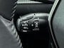 Peugeot e-208 EV Style 50 kWh 136pk | Navigatie | Climate Control | Cruise Control | Parkeersensoren | Apple Carplay / Android Auto | DAB+ radio | Bluetooth | Keyless start | Elektrisch inklapbare spiegels | Armsteun | Led koplampen | Donker getint glas | 16" lichtmetalen velgen |