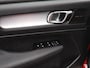 Volvo XC40 T4 Automaat Hybride R-Design Expression / Panoramadak / Navigatie / Airco-ecc./ Xenon / Pdc.V+A / Apk nov-2026