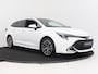 Toyota Corolla Touring Sports Hybrid 140 Dynamic Limited Blind Spot monitor | Parkeersensoren voor + achter | Stoelverwarming | Stuurwiel verwarmd |