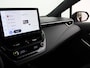Toyota Corolla Touring Sports Hybrid 140 Dynamic Limited Blind Spot monitor | Parkeersensoren voor + achter | Stoelverwarming | Stuurwiel verwarmd |