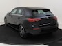 Mercedes-Benz A-klasse 180 Star Edition LIMITED Distronic - Dodehoekassistent - Stoelverwarming - Achteruitrijcamera - Carplay
