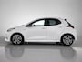 Toyota Yaris 1.5 Hybrid Executive Limited | Panoramadak | 17 inch LM-velgen | Half lederen bekleding | Getinte ramen achter |