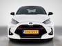 Toyota Yaris 1.5 Hybrid Executive Limited | Panoramadak | 17 inch LM-velgen | Half lederen bekleding | Getinte ramen achter |