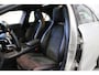 Mercedes-Benz A-klasse 180/ AMG-line/ Panoramaschuifdak/ Sfeerverlichting