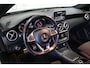 Mercedes-Benz A-klasse 180/ AMG-line/ Panoramaschuifdak/ Sfeerverlichting