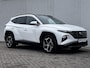 Hyundai Tucson 1.6 T-GDI HEV 230pk Premium Sky Automaat / Trekgewicht 1.650 kg / Glazen schuif-kanteldak / Leder / Stuur-, stoel- & achterbankverwarming / Stoelventilatie /