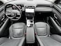 Hyundai Tucson 1.6 T-GDI HEV 230pk Premium Sky Automaat / Trekgewicht 1.650 kg / Glazen schuif-kanteldak / Leder / Stuur-, stoel- & achterbankverwarming / Stoelventilatie /