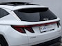 Hyundai Tucson 1.6 T-GDI HEV 230pk Premium Sky Automaat / Trekgewicht 1.650 kg / Glazen schuif-kanteldak / Leder / Stuur-, stoel- & achterbankverwarming / Stoelventilatie /