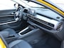 Jeep Avenger 54 kWh Summit | Navigatie | LEER | Stoelverwarming | Achteruitrijcamera | Apple Carplay/Android Auto