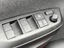 Toyota Yaris Cross 1.5 Hybrid Executive | Navigatie | Stoel- + stuurverwarming | Camera's rondom | 18 inch LM-velgen |