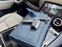 Land Rover Range Rover Velar 2.0 D AUT8 AWD R-DYNAMIC BLACK-EDITION LEDER NAVI AIRCO LED LMV PDC