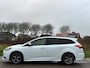 Ford Focus Wagon 2.0 EcoBoost ST-2 (250 PK!) ECC Audio/CD Navi El. pakket Leder LMV 18" Sportstoelen Dealeronderh. Apk 30/09/2025
