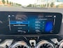 Mercedes-Benz GLA 200 Business Solution AMG automaat /wegklapbare trekhaak / panoramadak / stoelen met memory