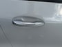Mercedes-Benz GLA 200 Business Solution AMG automaat /wegklapbare trekhaak / panoramadak / stoelen met memory
