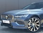 Volvo V60 2.0 T6 Plug-in hybrid AWD Essential Edition / 20 Inch / Styling pakket / Elektrische trekhaak / Leder / Getinte ramen /