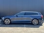 Volvo V60 2.0 T6 Plug-in hybrid AWD Essential Edition / 20 Inch / Styling pakket / Elektrische trekhaak / Leder / Getinte ramen /