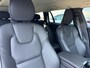 Volvo V60 2.0 T6 Plug-in hybrid AWD Essential Edition / 20 Inch / Styling pakket / Elektrische trekhaak / Leder / Getinte ramen /