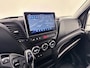 IVECO Daily 35S21 L2H2 Automaat 210pk 3.5t Trekhaak Dubbele Schuifdeur Lichtmetalen velgen Navigatie Betimmering Apple Carplay/Android Auto Led koplampen Virtual cockpit