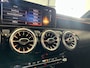 Mercedes-Benz A-klasse 200 Premium Plus AMG | Panoramadak | Sfeerverlichting | Volledig digital dashboard | Lederen/Alcantara bekleding | Adaptieve demping | Lane assist | Cruise control | Climate control | Stoelverwarming | Navigatie | 18''INCH